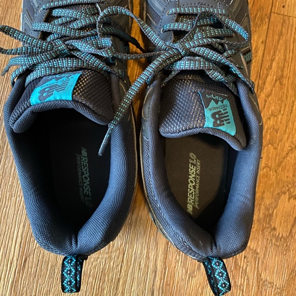 Women new balance trail hiking sneakers size 10 - Picture 4 of 6